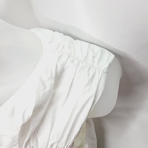 Vineyard Vines Women's White Sleeveless Smocked Top size Large Hi- Low Hem - Picture 10 of 15